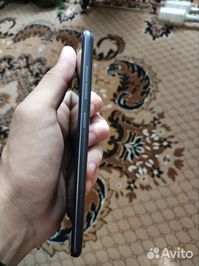 Xiaomi pocophone f1