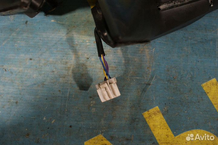 Переднее зеркало Suzuki Baleno