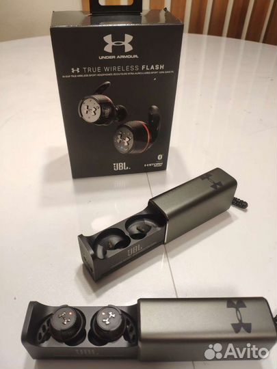 JBL Under Armour True Wireless Flash