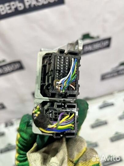 Блок управления SRS - Ford Transit MK8 2.2