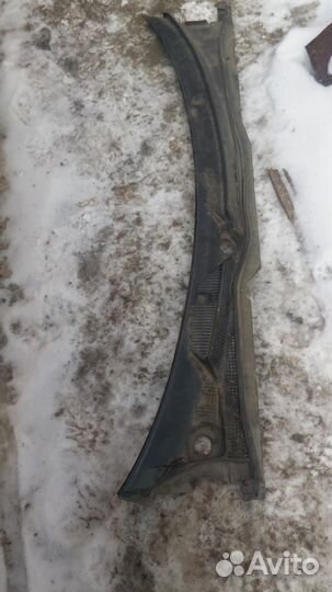 Решетка под лобовое стекло Nissan Bluebird Sylphy