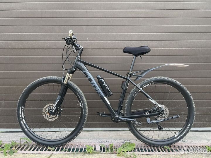 Cube Attention SL (2019) 29' Deore XT