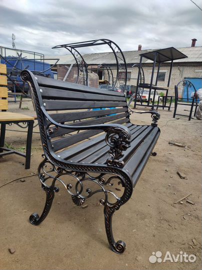 Садовая чугун скамья