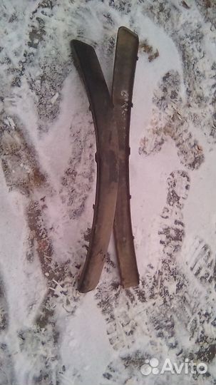 Молдинги переднего бампера vw B5 1996-2000г