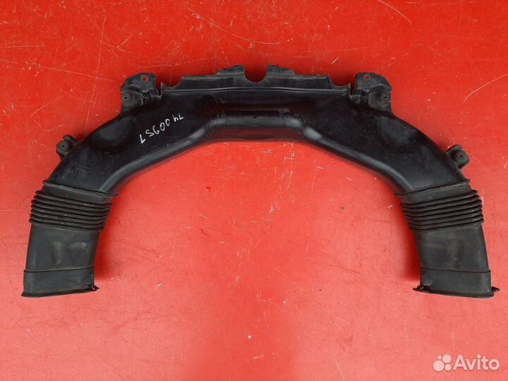 Воздухозаборник Lexus Ls