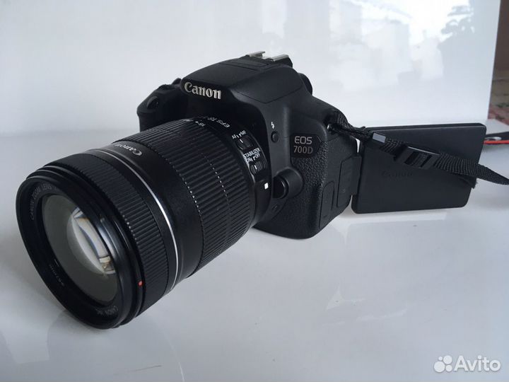 Canon 700d kit 18-135mm IS