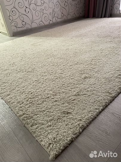 Ковер с длинным ворсом