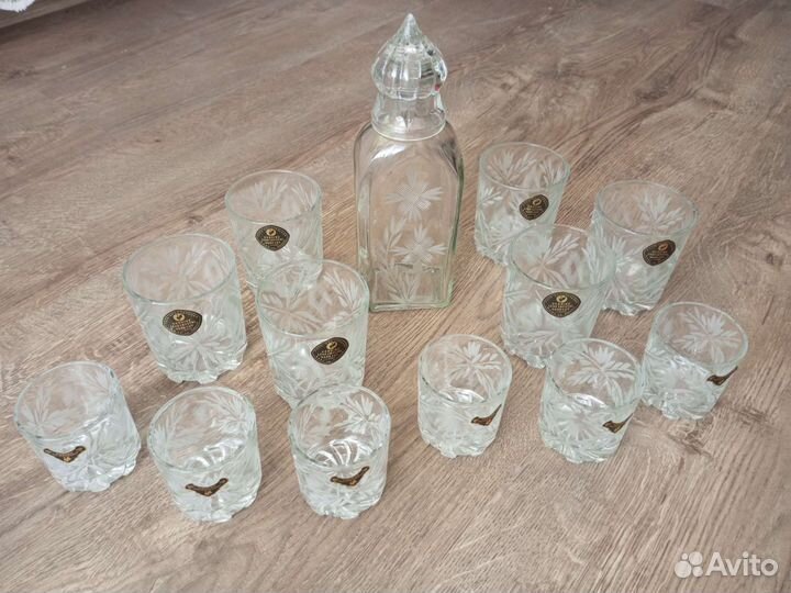 Хрустальные рюмки