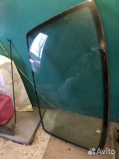 Заднее стекло Volkswagen Passat B3