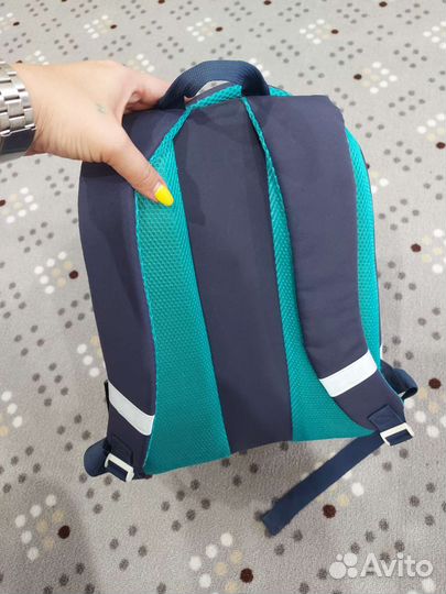 Школьный рюкзак