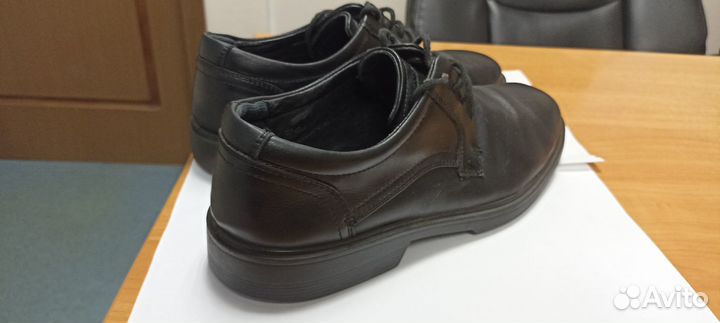 Продам туфли кожаные