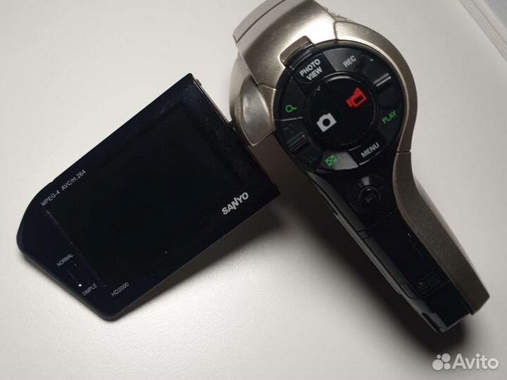 Видеокамера full hd Sanyo Xacti vpc-hd2000