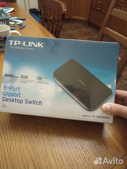 Коммутатор tp link TL-SG1008D