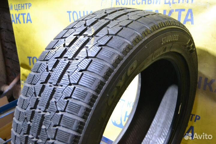 Toyo Observe Garit GIZ 225/55 R17