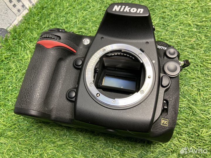 Nikon D700 3.900 кадров