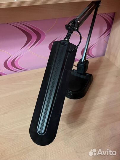 Лампа настольная