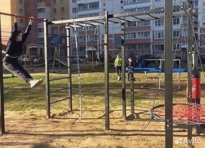 Спорткомплекс для улицы с качелью