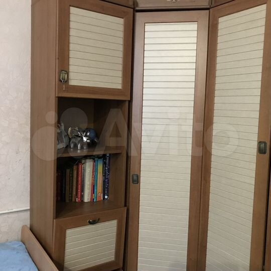 3-к. квартира, 110 м², 2/2 эт.