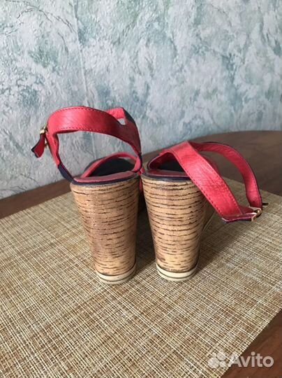 Босоножки женские 39 размер натуральная кожа