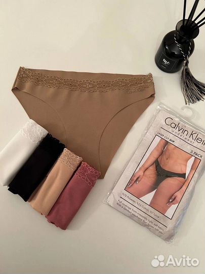 Трусы женские набор calvin klein