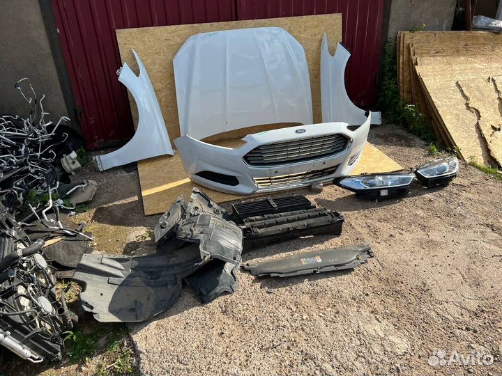 Бампер, крылья, фары, капот Ford Mondeo 5