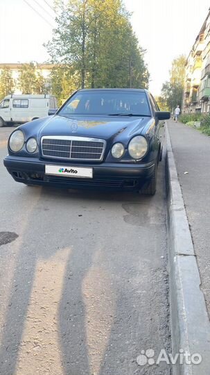 Mercedes-Benz E-класс 2.3 МТ, 1995, 283 500 км