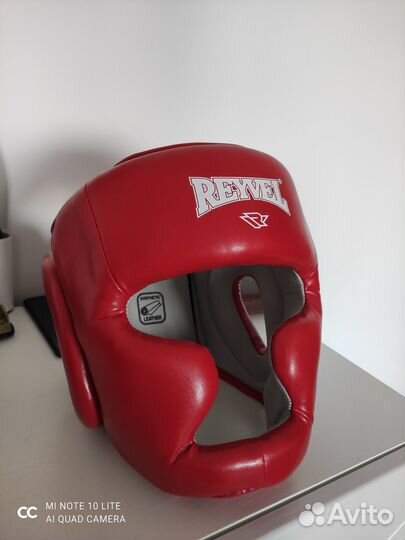 Боксерские перчатки 4000 Шлем 4000