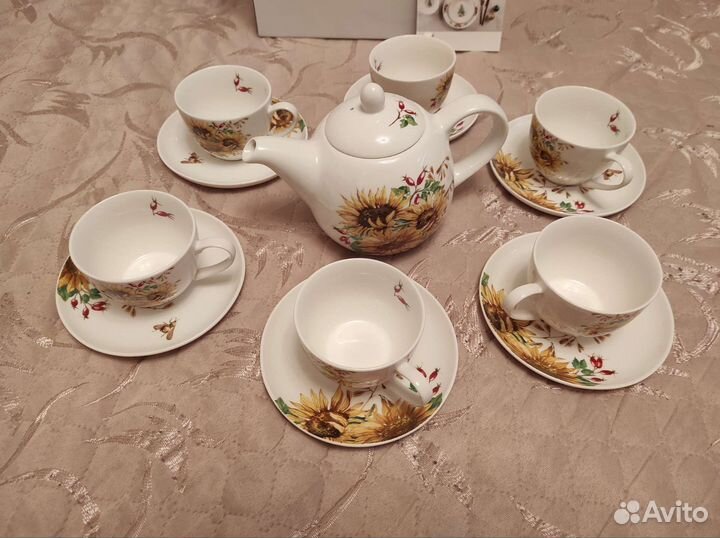 Набор столовой посуды на 6 персон