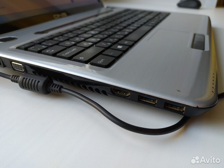 Ноутбук DNS /i7-3630QM/8Gb/Gt 640M/HDD 1000Gb