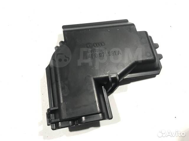 Крышка блока предохранителей Audi A6 C6