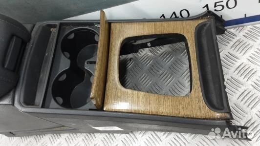 Подлокотник центральный volvo XC90 1 (TNT07IX01)