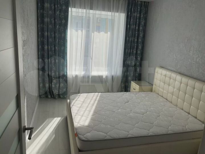 2-к. квартира, 60 м², 8/10 эт.