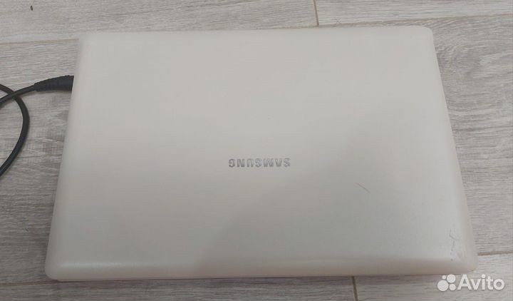 Samsung np-n110