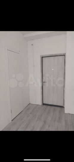 Комната 23 м² в > 9-к., 1/5 эт.