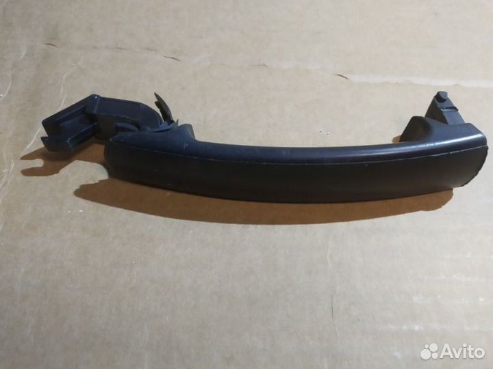 Ручка двери внешняя Volkswagen Passat B5