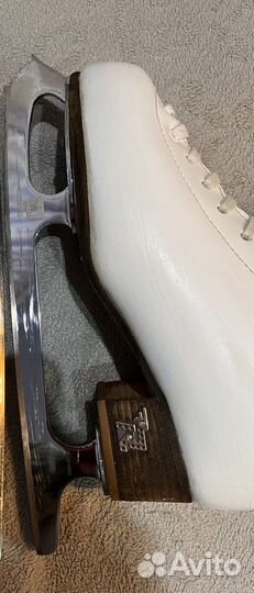 Фигурные коньки risport rf3 pro