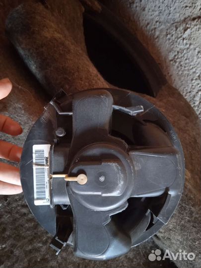 Электровентилятор отопителя