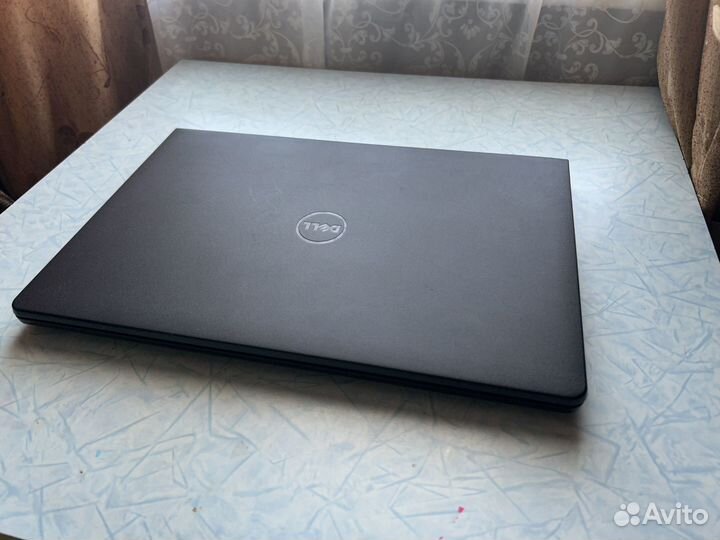 Ноутбук Dell