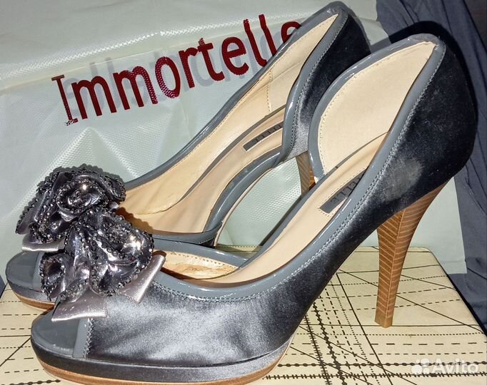 Туфли женские 40 размер, серые