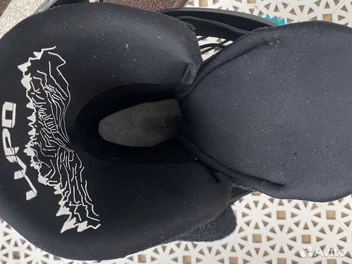 Горнолыжные ботинки