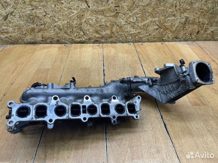 Коллектор впускной Opel Astra J A17DTR 2011