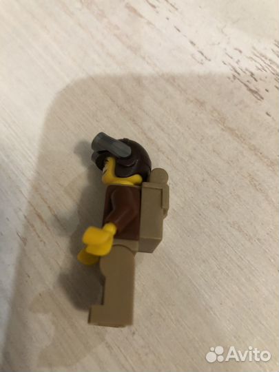 Lego фигурка pilot Minifigures 8803 Серия 3