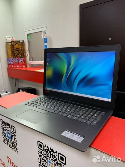 Ноутбук Lenovo IdeaPad 330-15AST (81D60054RU)