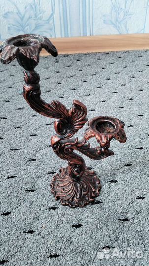 Подсвечник