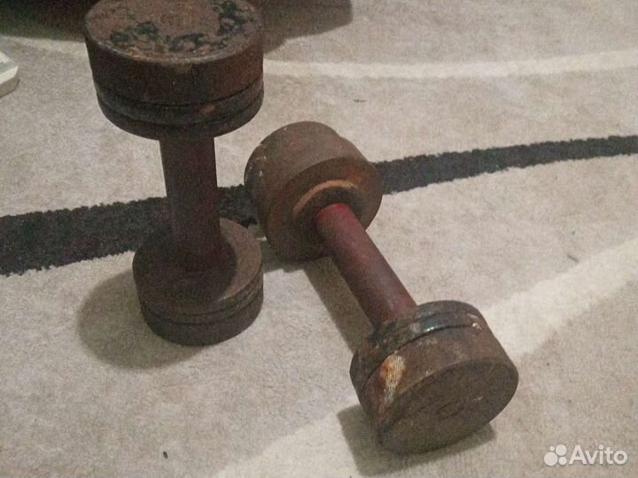 Гантели 5кг и 6 кг