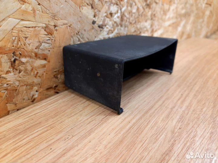 Крышка блока реле BMW E36