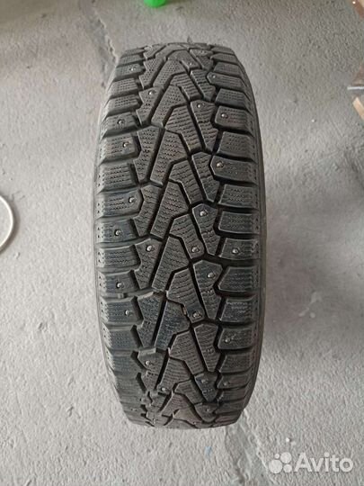 Pirelli Ice Zero 185/65 R15 92T