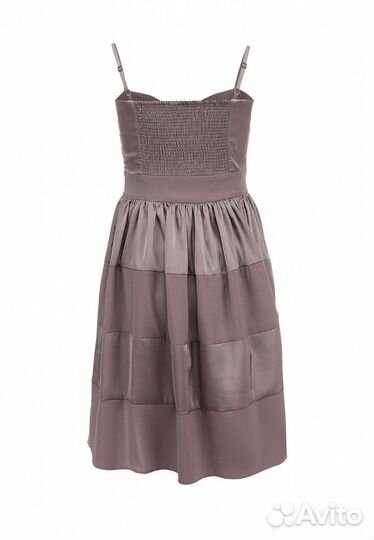 Новое нарядное платье