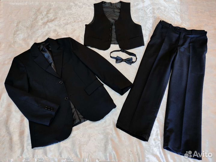 Школьный костюм р.130 (128-134)