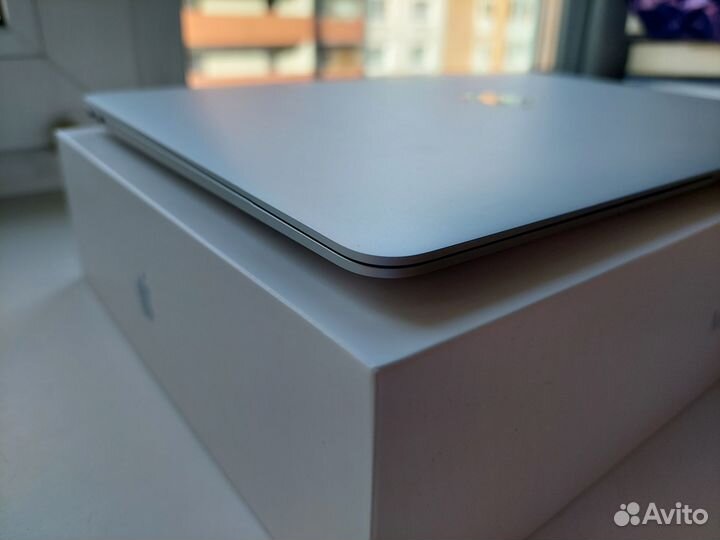 Macbook air M1 8gb 256 Новый (На гарантии)